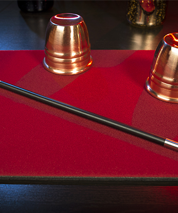 Standard Close-Up Pad 11X16 (Red) by Murphy's Magic Supplies - Trick