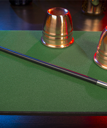 Economy Close-Up Pad 11X16 (Green) by Murphy's Magic Supplies - Trick