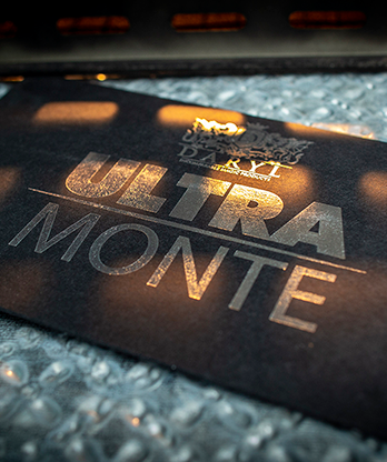 Ultra Monte (Gimmicks and Online Instruction) by DARYL - Trick