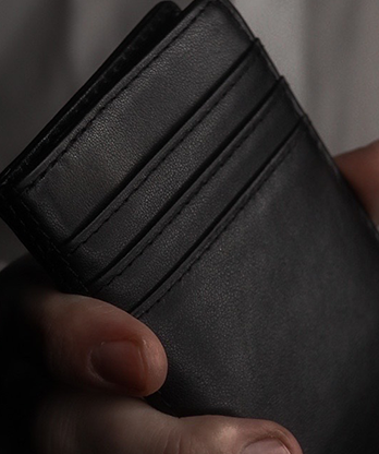Orphic+ Playing Card Size in Leather (Gimmick and Online Instructions) by Lewis Lé Val and The 1914 - Trick