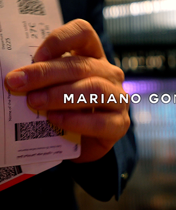 Boarding Pass (Gimmicks and Online Instruction) by Mariano Goni - Trick