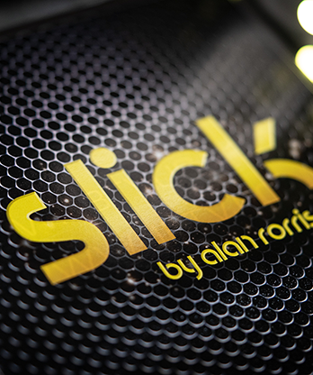 Slick (Gimmicks and Online Instructions) by Alan Rorrison and Mark Mason - Trick