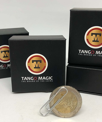 Magnetic Coin 2 Euros Strong Magnet  by Tango (E0087) - Trick