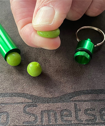 LS Peas by Leo Smetsers - Trick