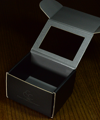 Carat XCHB Cardboard Half-Brick Box with Viewing Window