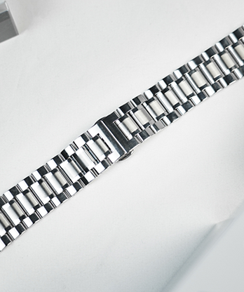 Watchband Stainless Steel by PITATA MAGIC - Trick