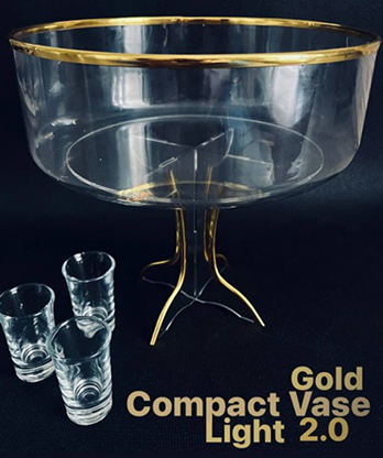 Compact Vase Light GOLD by Victor Voitko - Trick