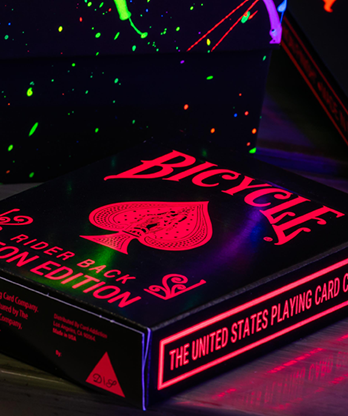 Bicycle Star-Fire Pink Neon Playing Cards