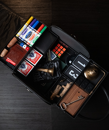 MODERN DOCTORS BAG by Murphy's Magic