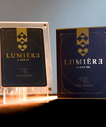 Lumiere (Blue) By Agus Tjiu